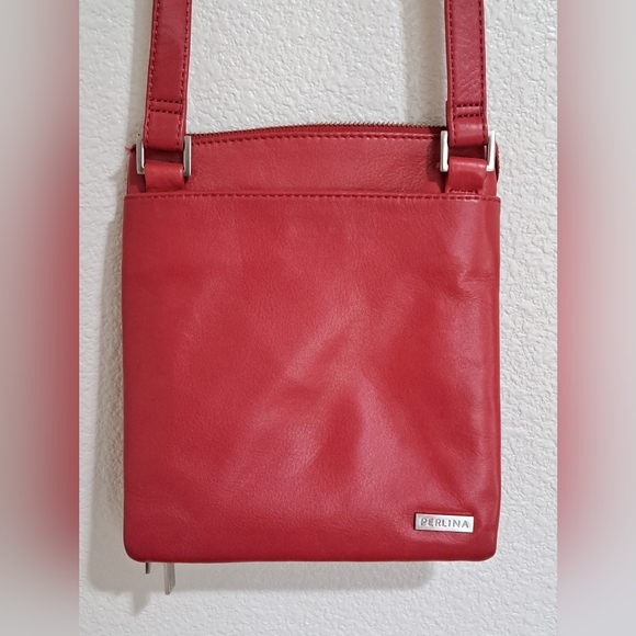 Perlina Rich Red Soft Leather Crossbody Purse Bag Organizer - Picture 3 of 13